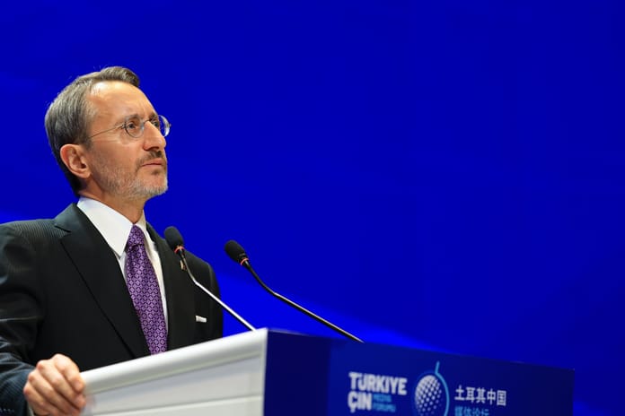 Fahrettin Altun, Türkiye İnsan Hakları ve Eşitlik Kurumu Başkanlığı'na atandı