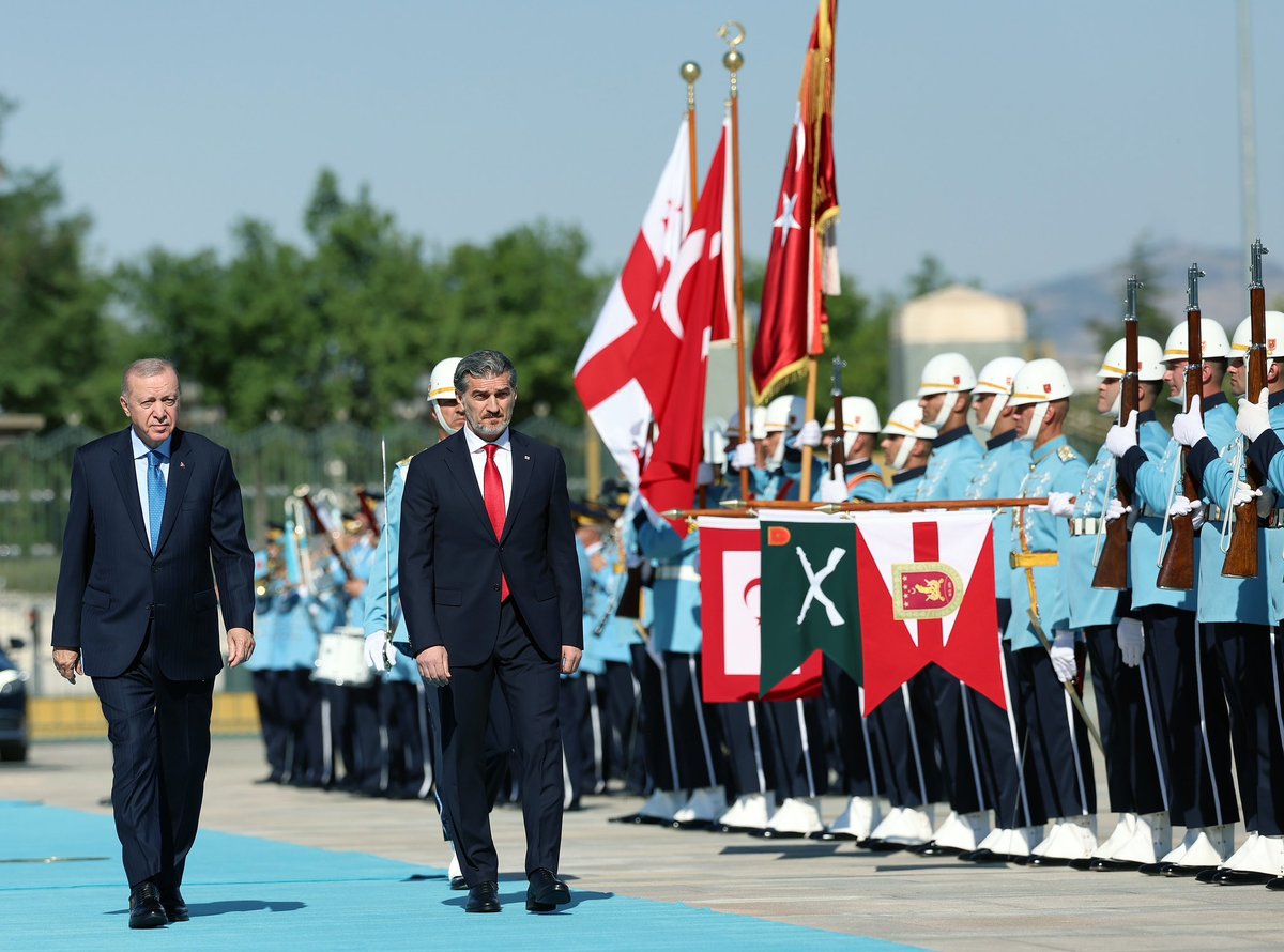 Cumhurbaşkanı Erdoğan ile Gürcistan Cumhurbaşkanı Kavelaşvili -AA