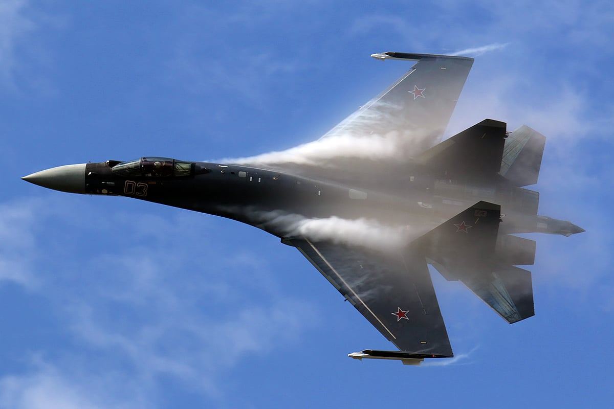 Su-35 savaş uçağı