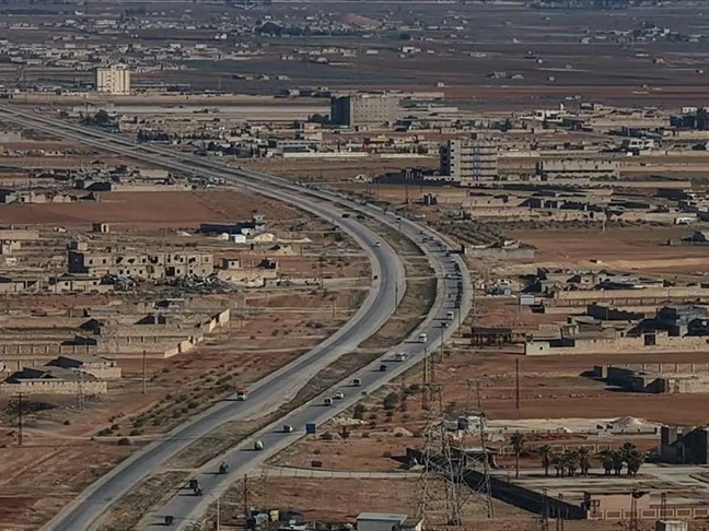 Deyr Hafir'de insani koridor açıldı: Terör örgütü YPG/SDG sivillerin çıkışını engelliyor
