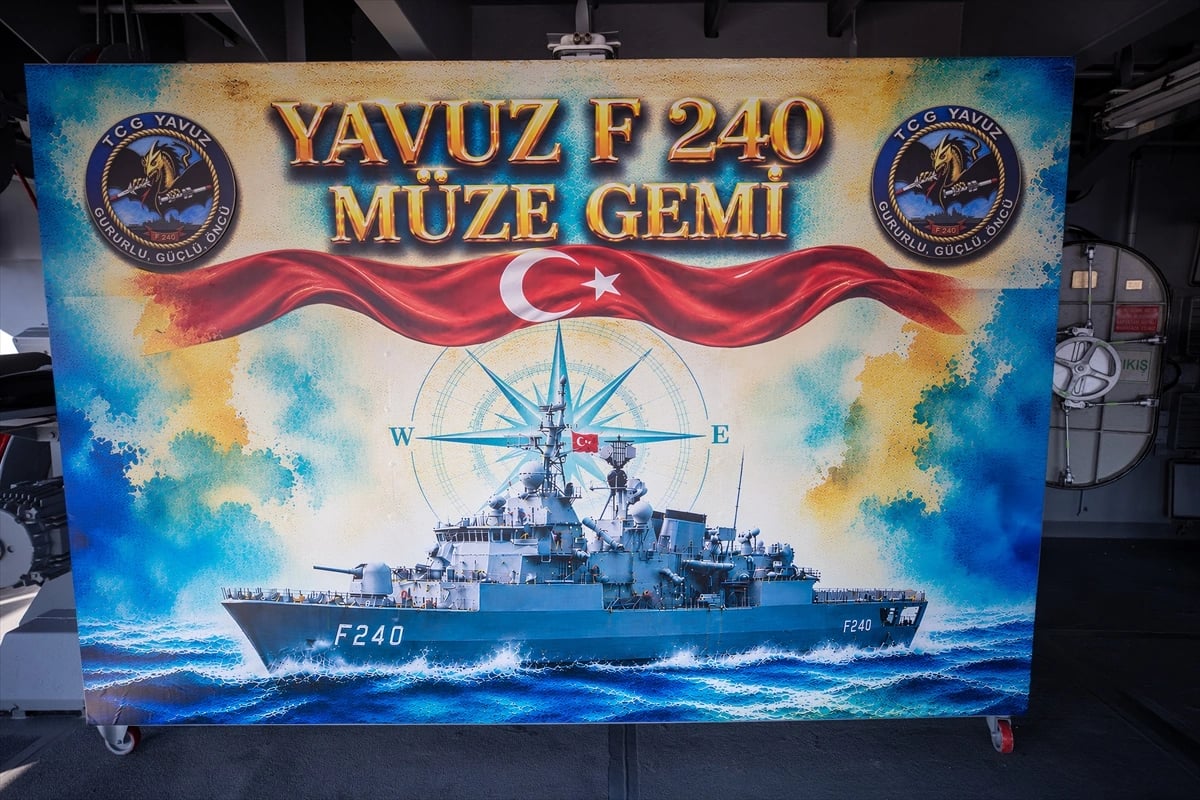 TCG Yavuz'un yeni görevi gelecek nesillere denizciliği sevdirmek