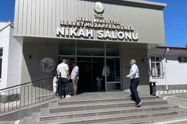 Unutkan damatlar bu tarihi seçti: Evlendirme dairesi 26 Haziran’da doldu taştı