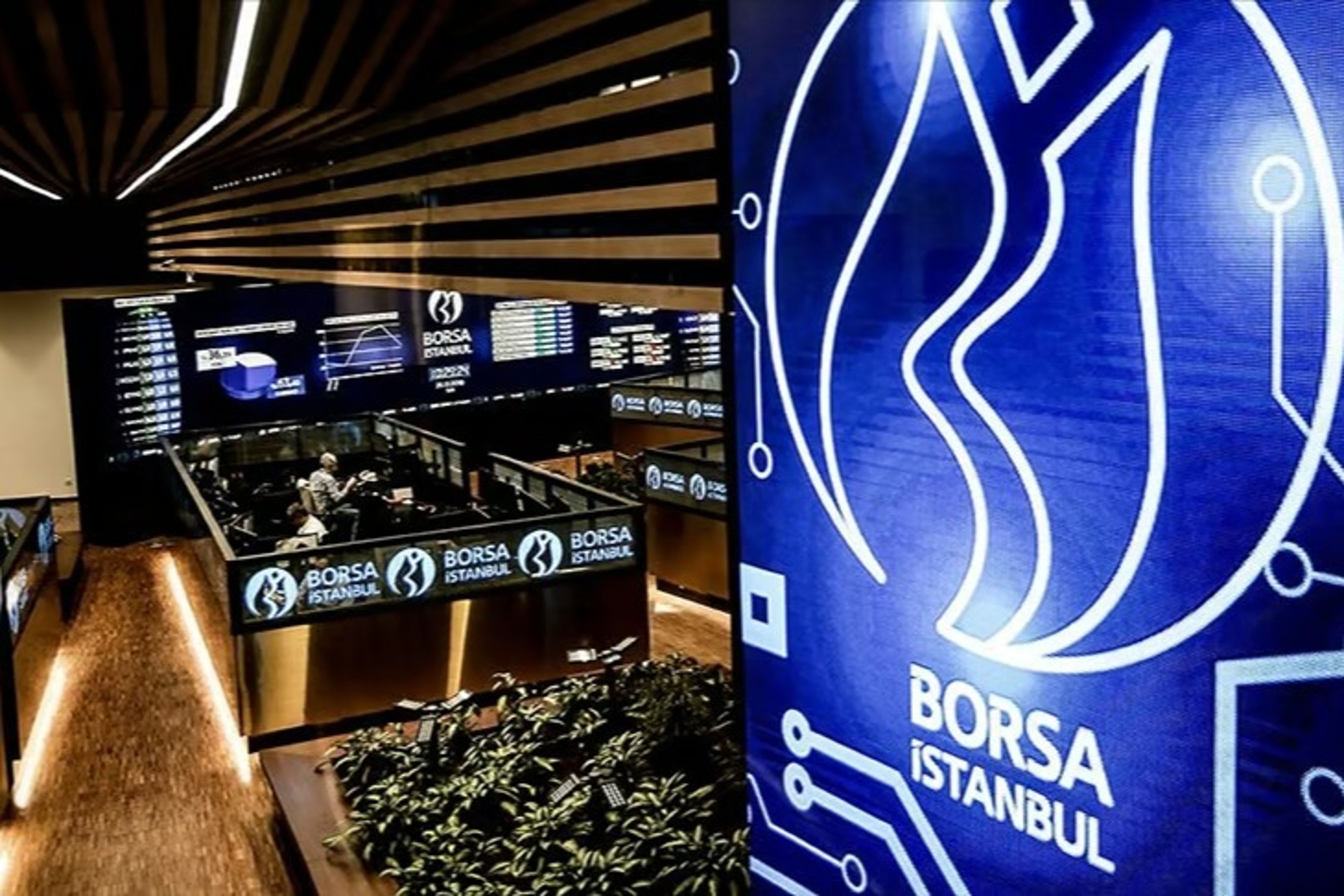 Borsa'daki manipülasyon çetesine baskın: 11 isim gözaltında! 