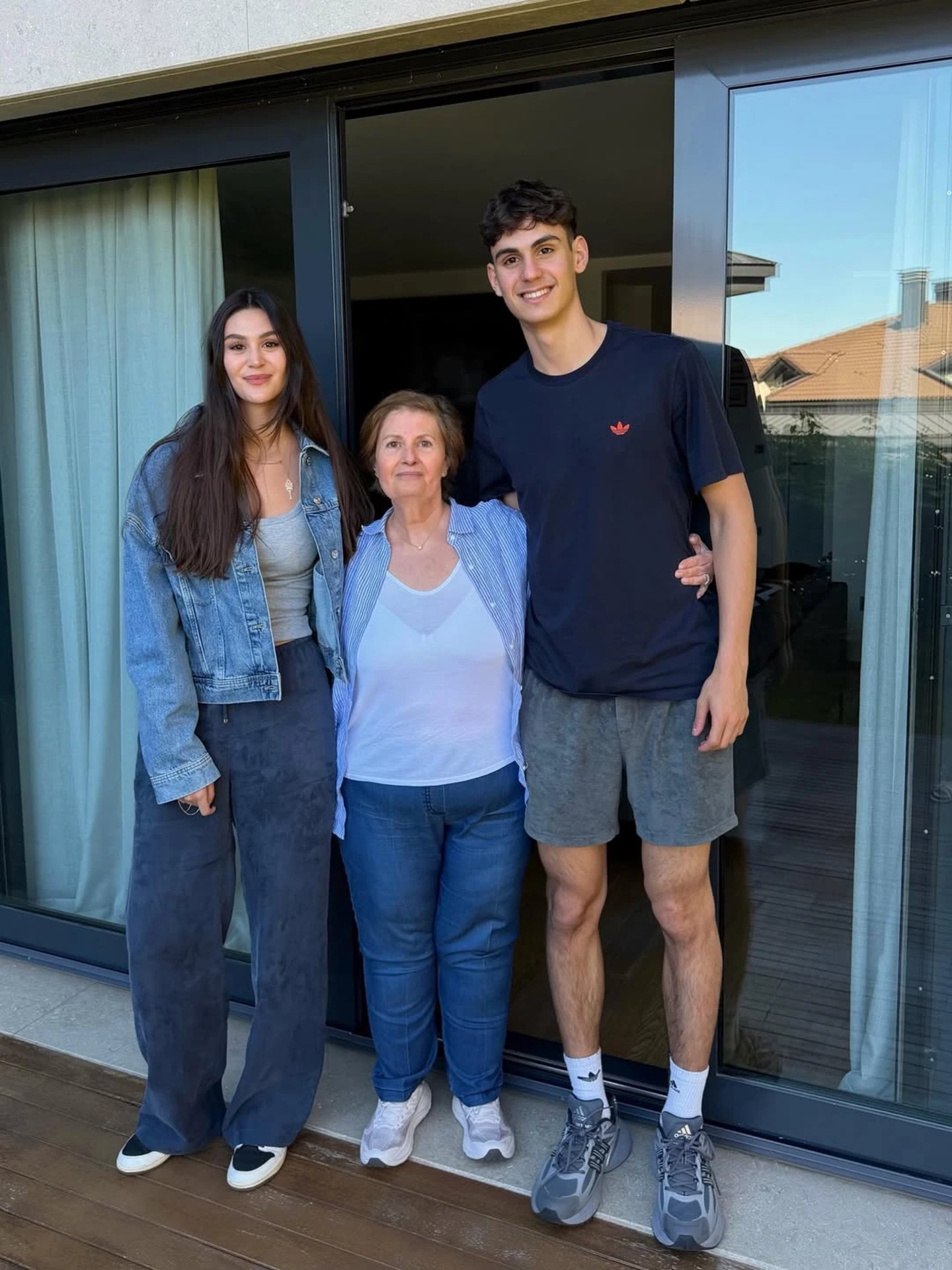 Demet Şener ne paylaştı
