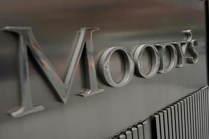 Moody's 108 yıl sonra ABD'nin kredi notunu düşürdü