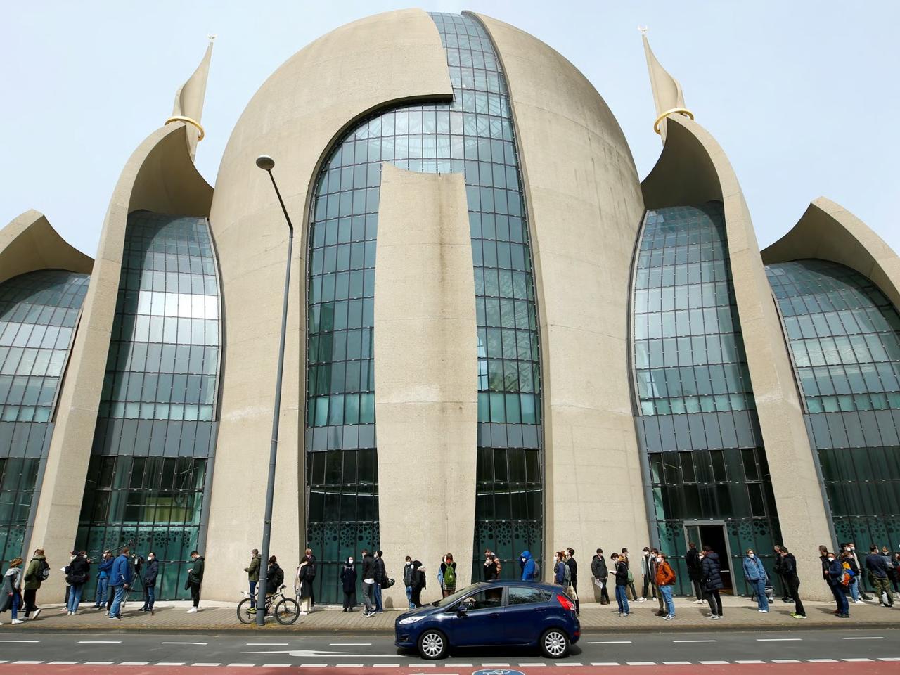 Almanya'da inanç haritası değişiyor: Cami sayısı artıyor