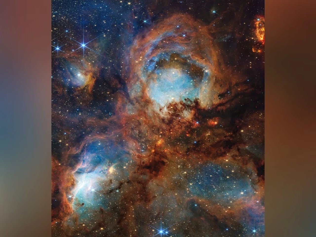 NASA'nın James Webb Uzay Teleskobu'nun Kedi Pençesi Bulutsusu'na yakın kızılötesi görüntüsü.