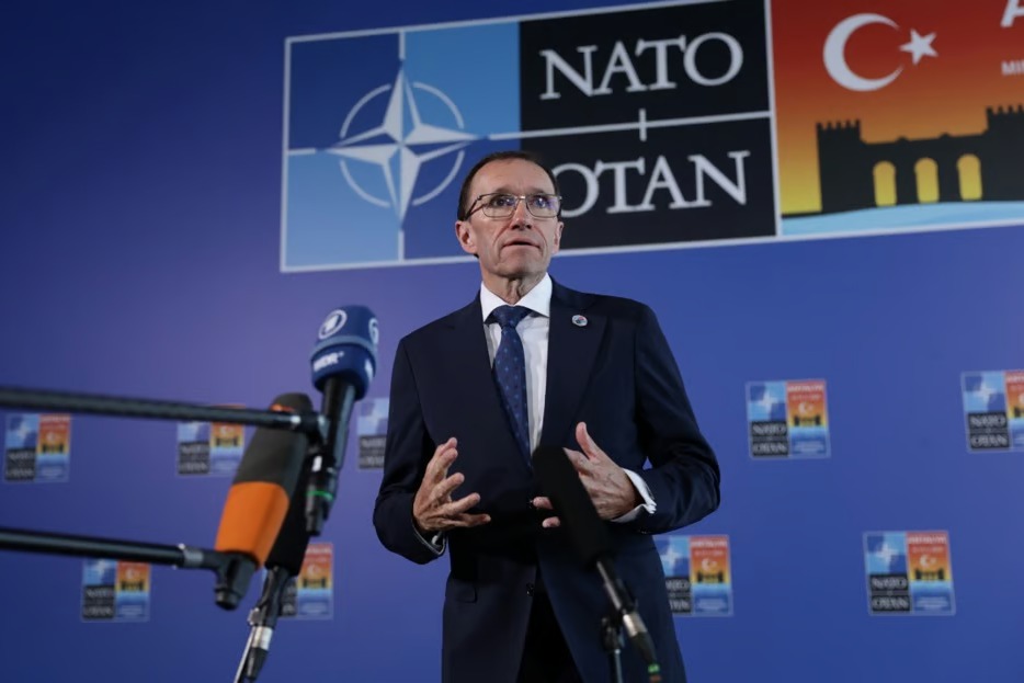 Norway Urges NATO Focus on Russia's Arctic Frontier