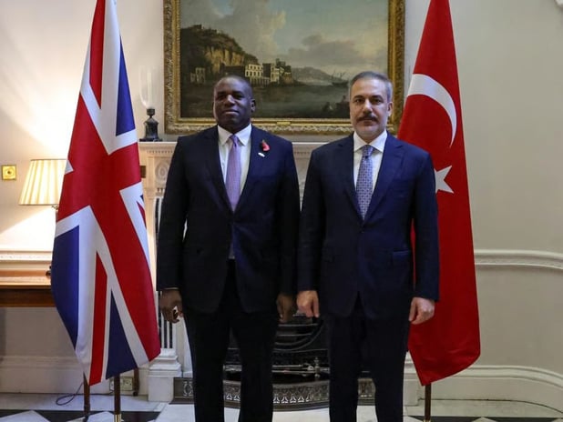 Dışişleri Bakanı Fidan İngiliz mevkidaşı Lammy ile telefon görüşmesi gerçekleştirdi