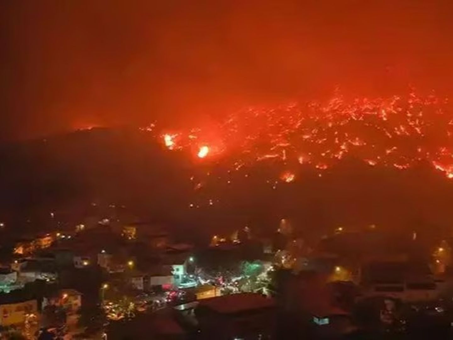 Yangından etkilenen bölgelere 128,4 milyon TL ödenek gönderildi