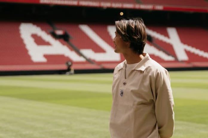 Savunmaya Japon takviyesi: Borussia Mönchengladbach'tan ayrılan Ko Itakura, Ajax ile sözleşme imzaladı