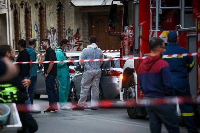 Atina’da patlayıcı düzeneğin infilak etmesi sonucu 4 kişi yaralandı