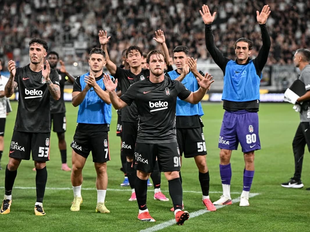 Beşiktaş, Hradec Kralove karşısında tur peşinde