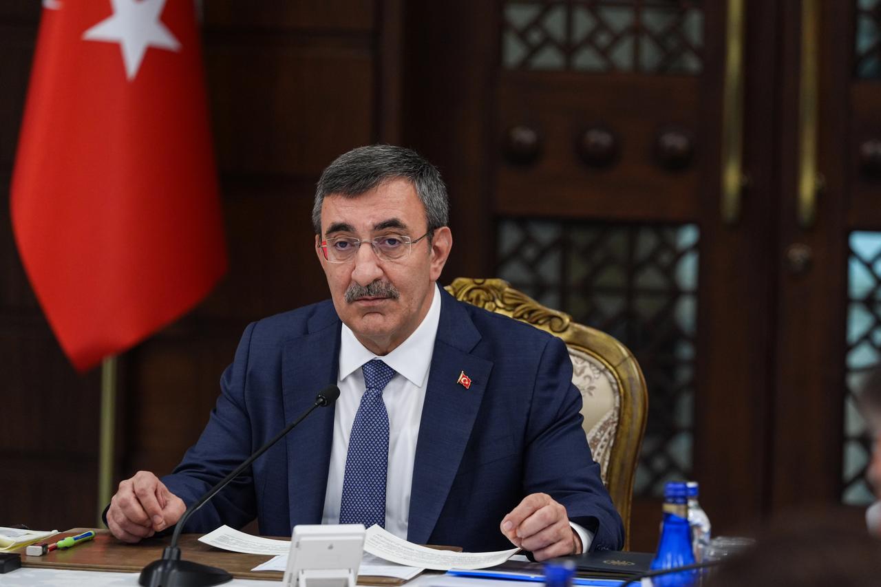 "Yastık altı birikimler Merkez Bankası rezervini aştı"