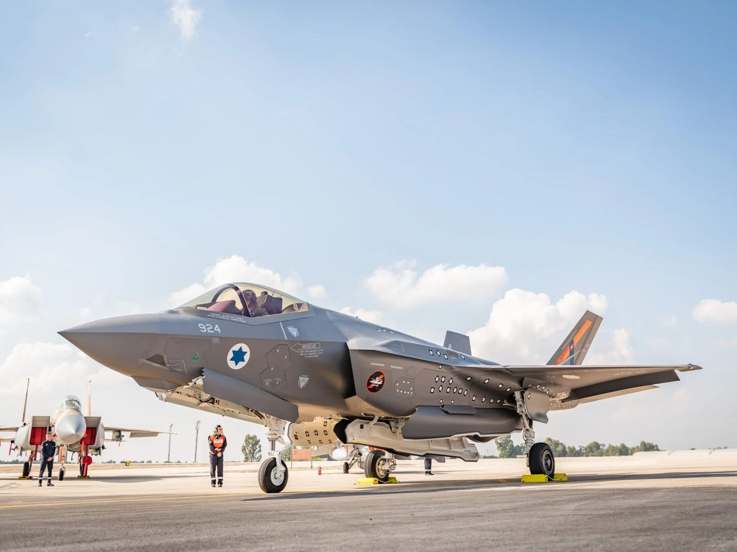 İsrail, F-35I'ların uçuş menzilinin artırılması amacıyla Elbit Systems ile anlaşma imzaladı