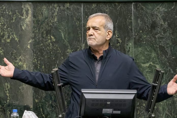 İran Cumhurbaşkanı Pezeşkiyan'dan nükleer tesis açıklaması