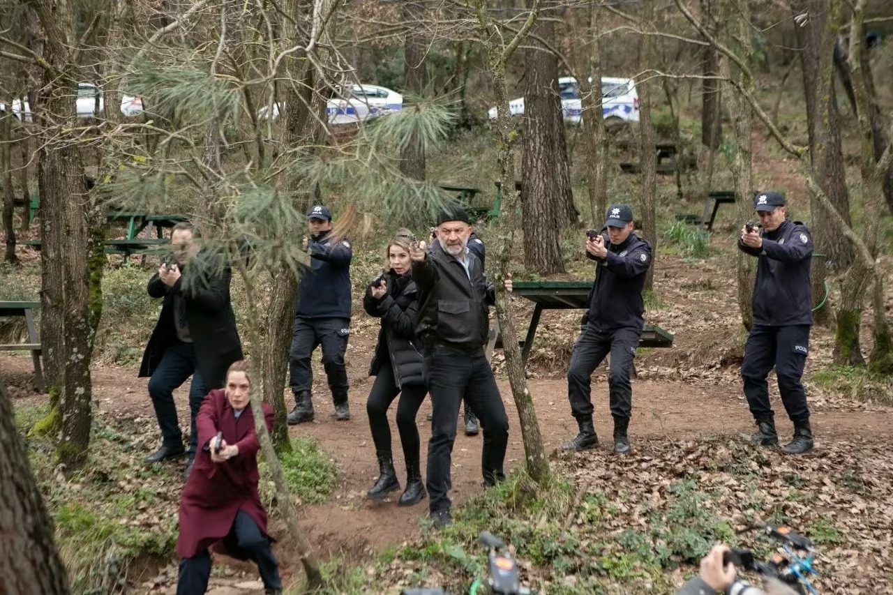 Arka Sokaklar son bölüm izle