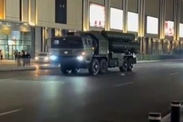 Azerbaycan, Çin’in HQ-9BE hava savunma sistemini teslim aldı