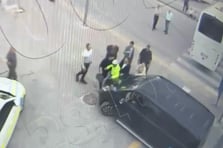 CHP'li Beker hakkında soruşturma başlatıldı: Şoförü polisin üstüne sordu iddiası