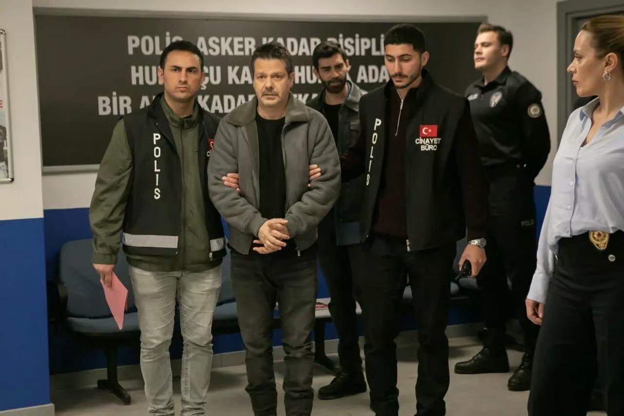 Arka Sokaklar son bölüm full izle