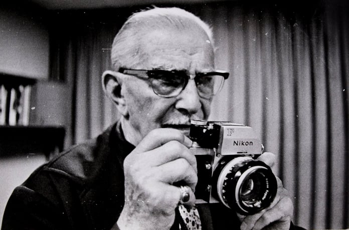 72 yıllık kesintisiz yazarlık