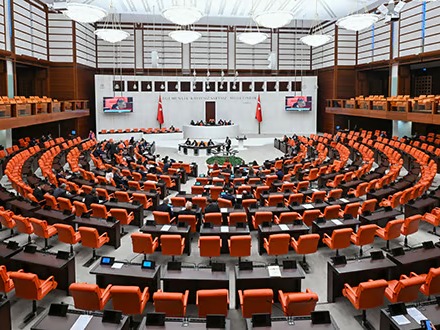 Meclis gündeminde haftanın başlıkları: KHK değişiklikleri, HSK seçimi ve Kartalkaya yangını