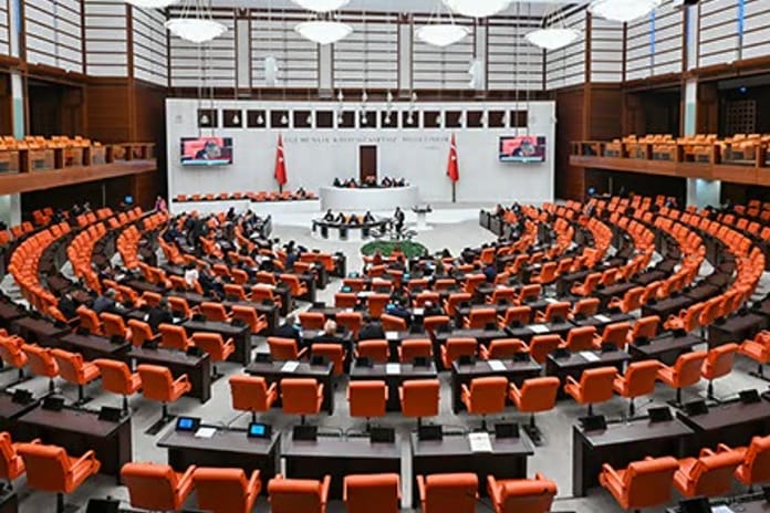 Meclis gündeminde haftanın başlıkları: KHK değişiklikleri, HSK seçimi ve Kartalkaya yangını