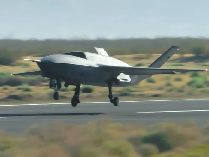 YFQ-42A: ABD’nin yeni nesil insansız savaş uçağı ilk uçuşunu gerçekleştirdi