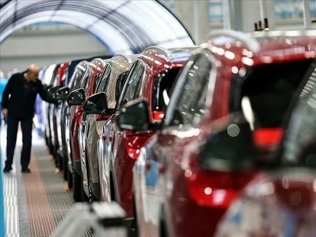 Otomobil ve hafif ticari araç pazarı yılın ilk çeyreğinde yüzde 3,94 azaldı