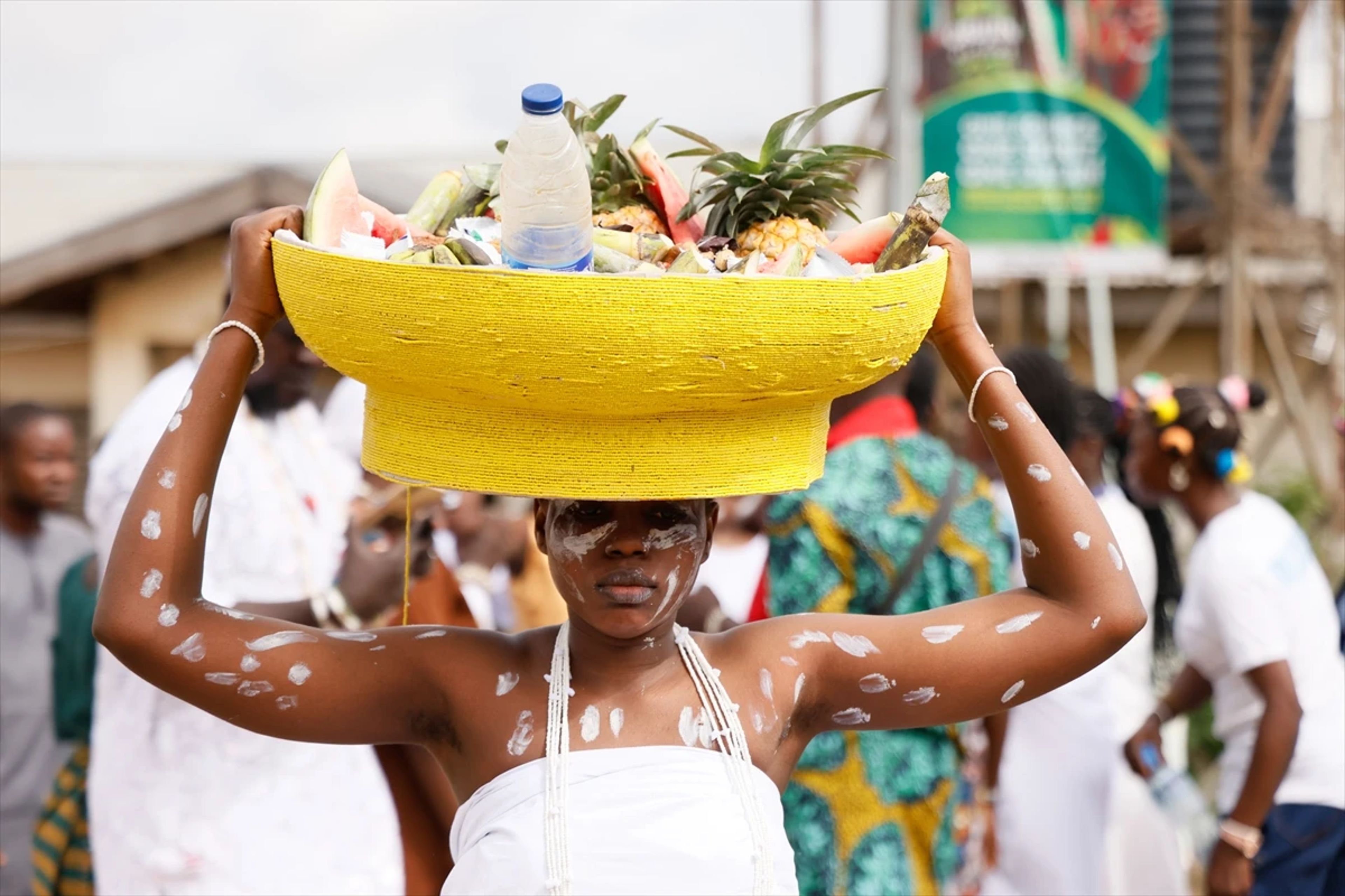 UNESCO listesindeki Osun-Osogbo Kutsal Koruluğu'nda buluşma
