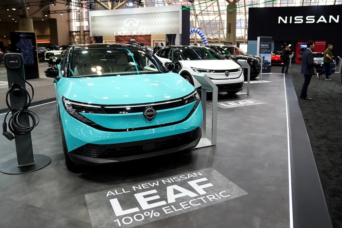 Kanada otomobil fuarı 1.275 beygirlik asfalt canavarı McLaren W1'e ev sahipliği yapacak