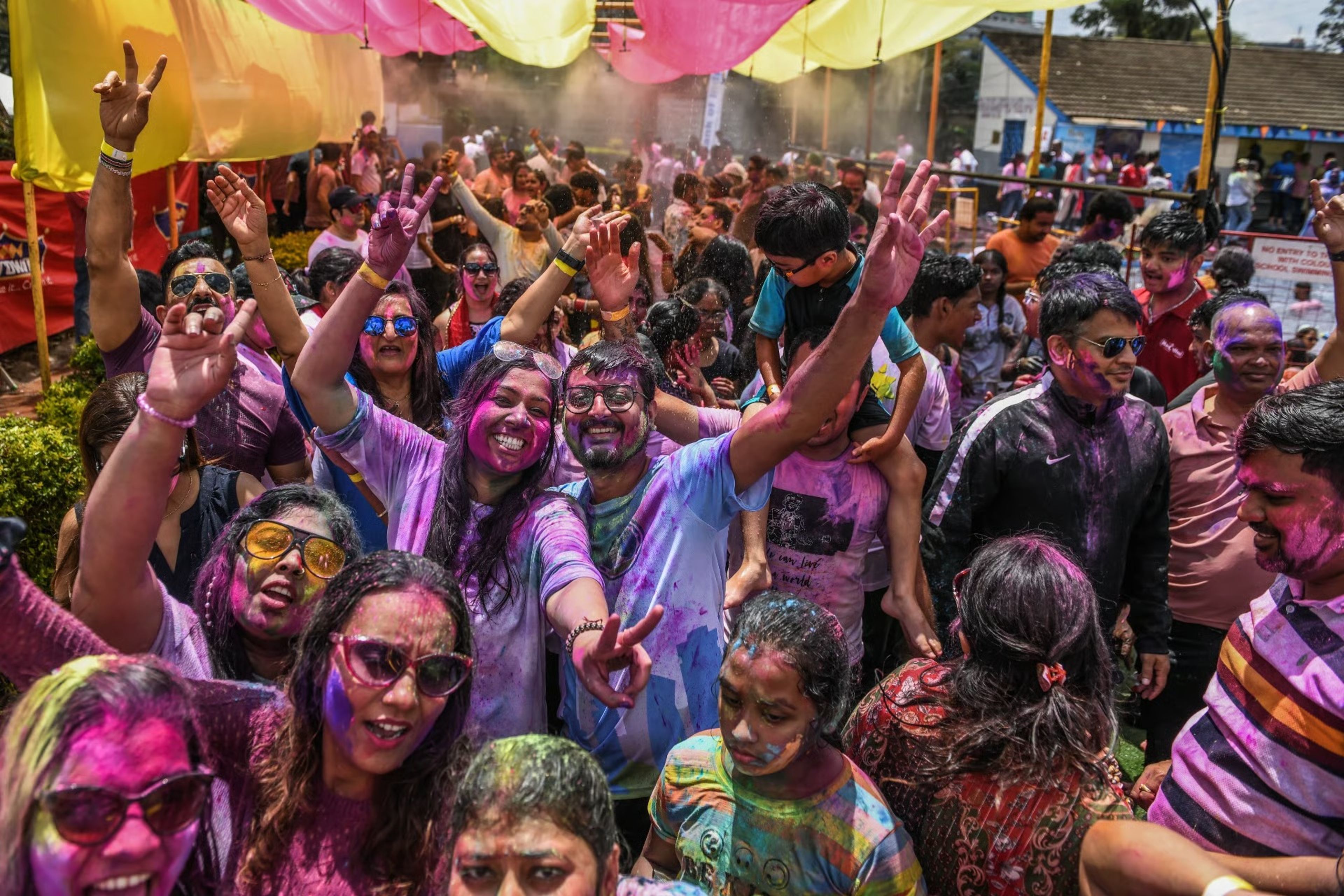 Kenya’da Holi Bayramı: Toplumsal eşitlik ve sevgi mesajı