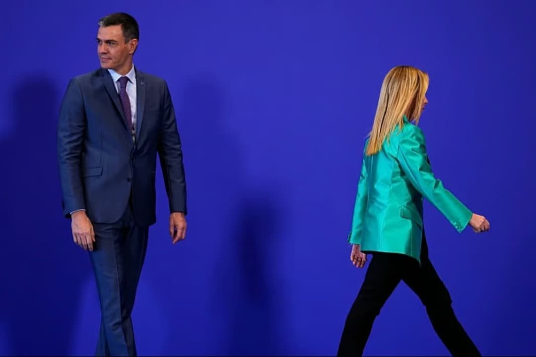 İspanya İtalya'dan gelen yolculara sınır kontrolü uygulayacak