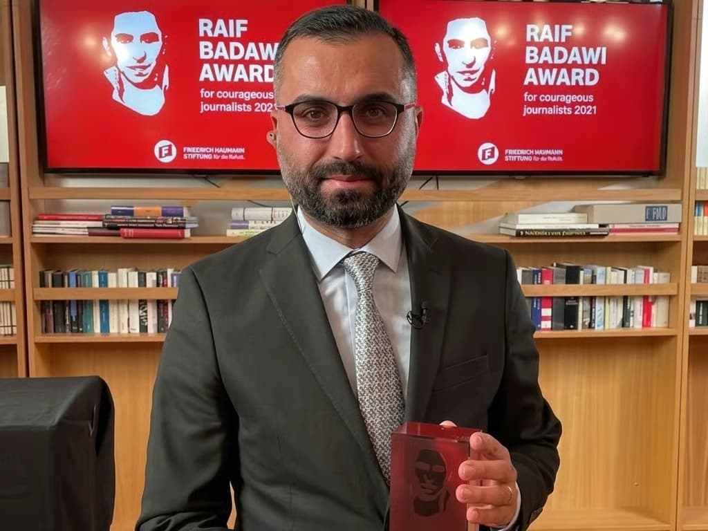 Gazeteci Alican Uludağ serbest bırakıldı