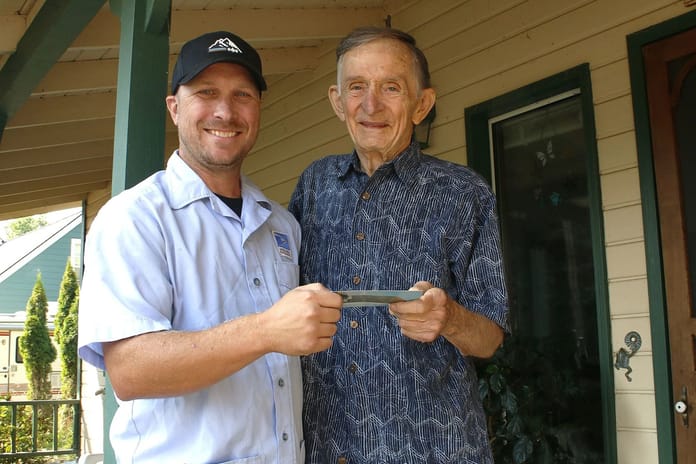 ABD'de bir kartpostal 72 yıl sonra adrese ulaştı