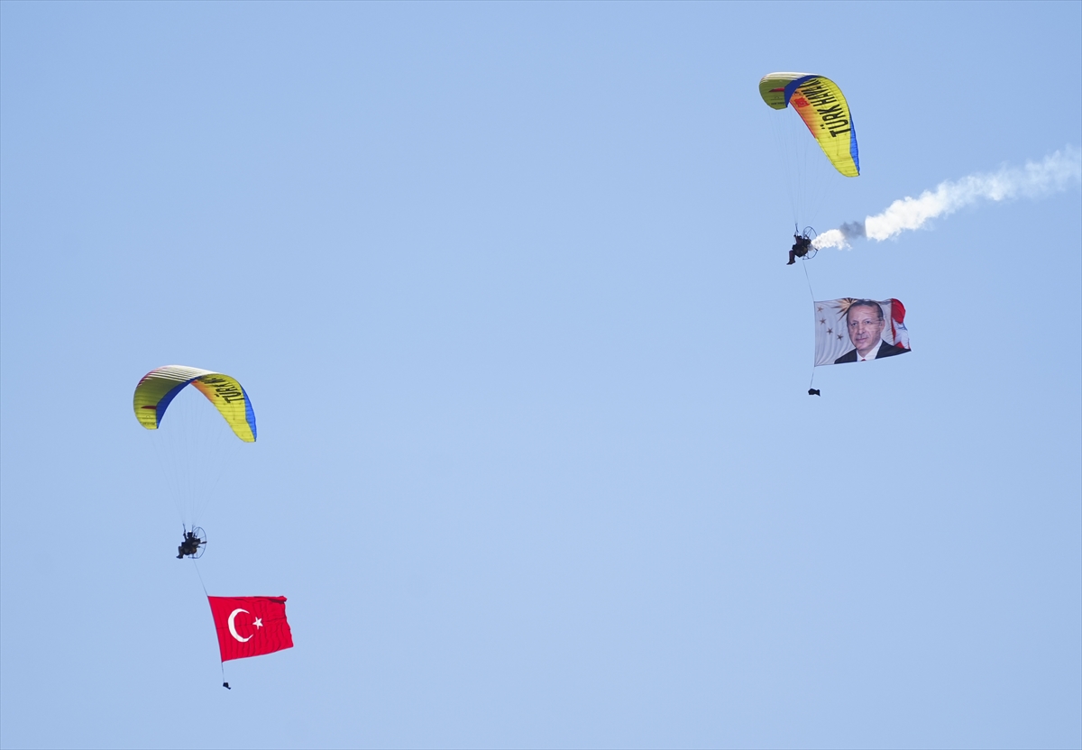 TEKNOFEST İstanbul kapılarını açtı: 1.1 milyon yarışmacı hayallerinin peşinde