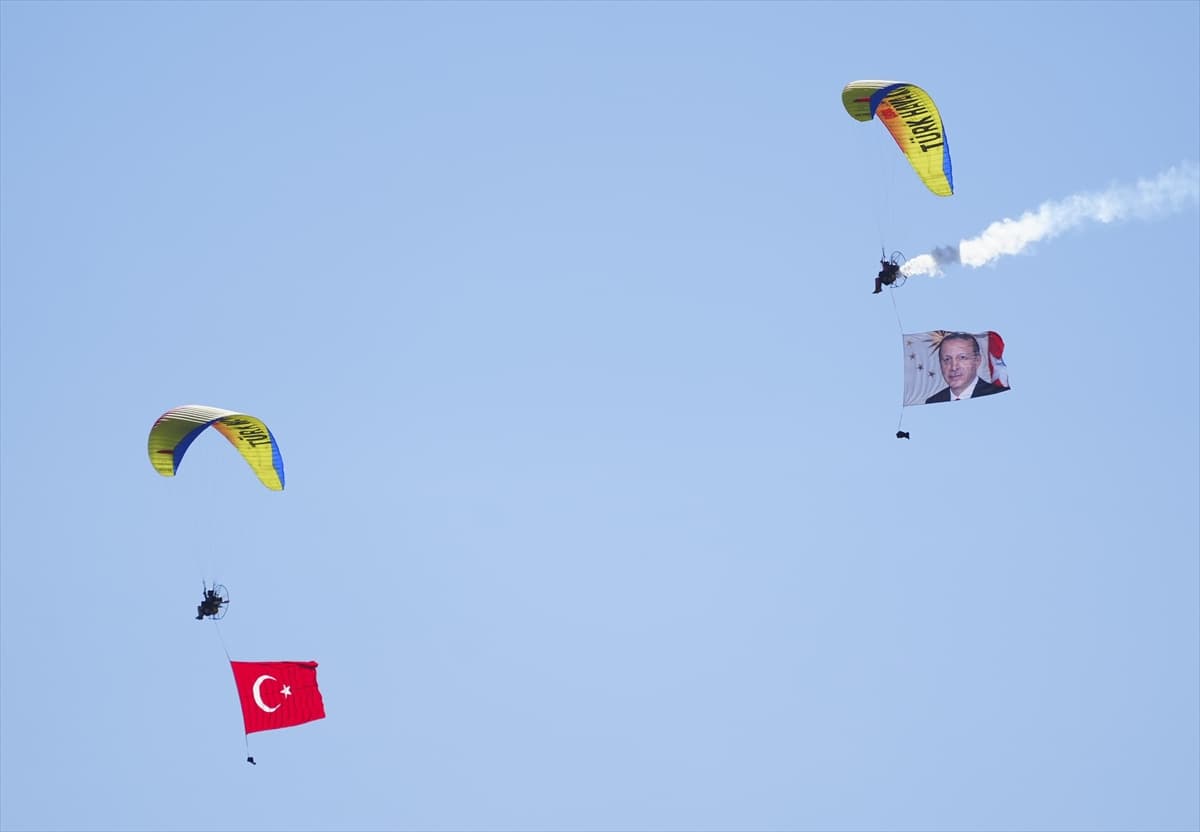 TEKNOFEST İstanbul kapılarını açtı: 1.1 milyon yarışmacı hayallerinin peşinde