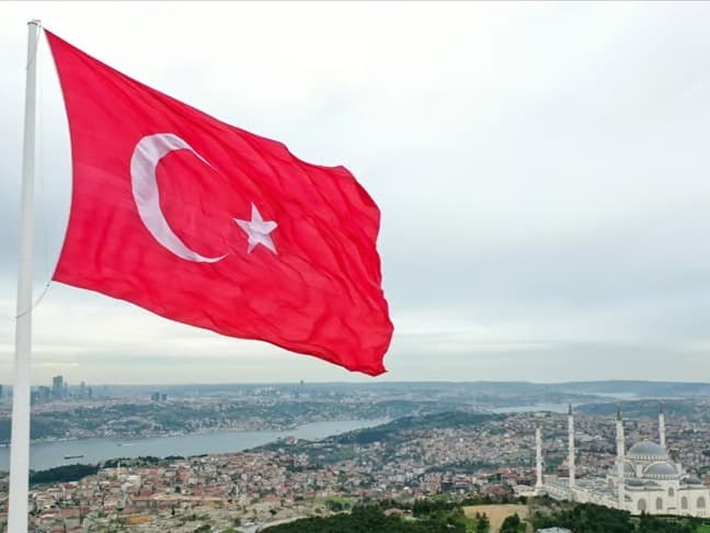 Türkiye Üç Deniz Girişimi'ne stratejik ortak oldu