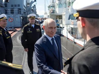 Putin’s Pacific Outpost Visit Deepens Territorial Rift