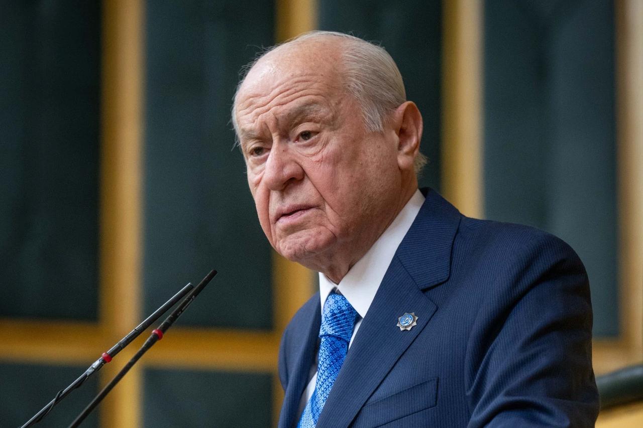 Devlet Bahçeli'den CHP'ye yeni uyarı: Paralel liderlik toplumsal istikrarı bozar