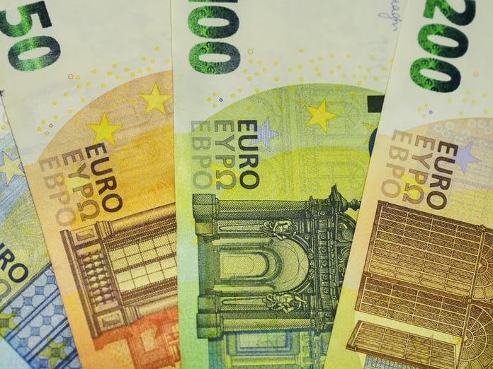 Bugün Euro kaç TL? 24 Şubat Euro/TL alış-satış ne kadar?