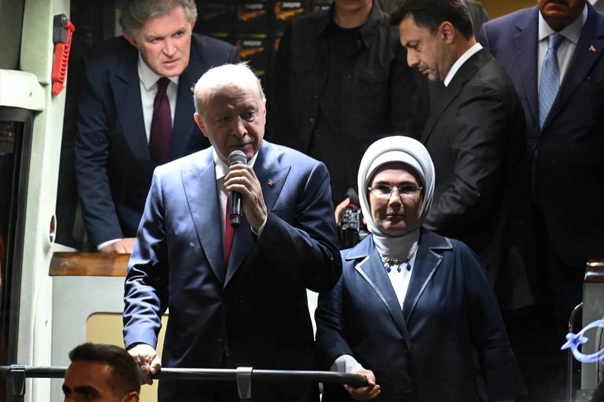 Cumhurbaşkanı Erdoğan baba ocağında konuştu: Yaklaşan seçimleri başarıyla atlatacağız
