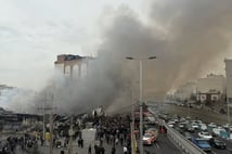 Tahran’daki Cennet Çarşısı’nda büyük yangın: 200 dükkan kül oldu