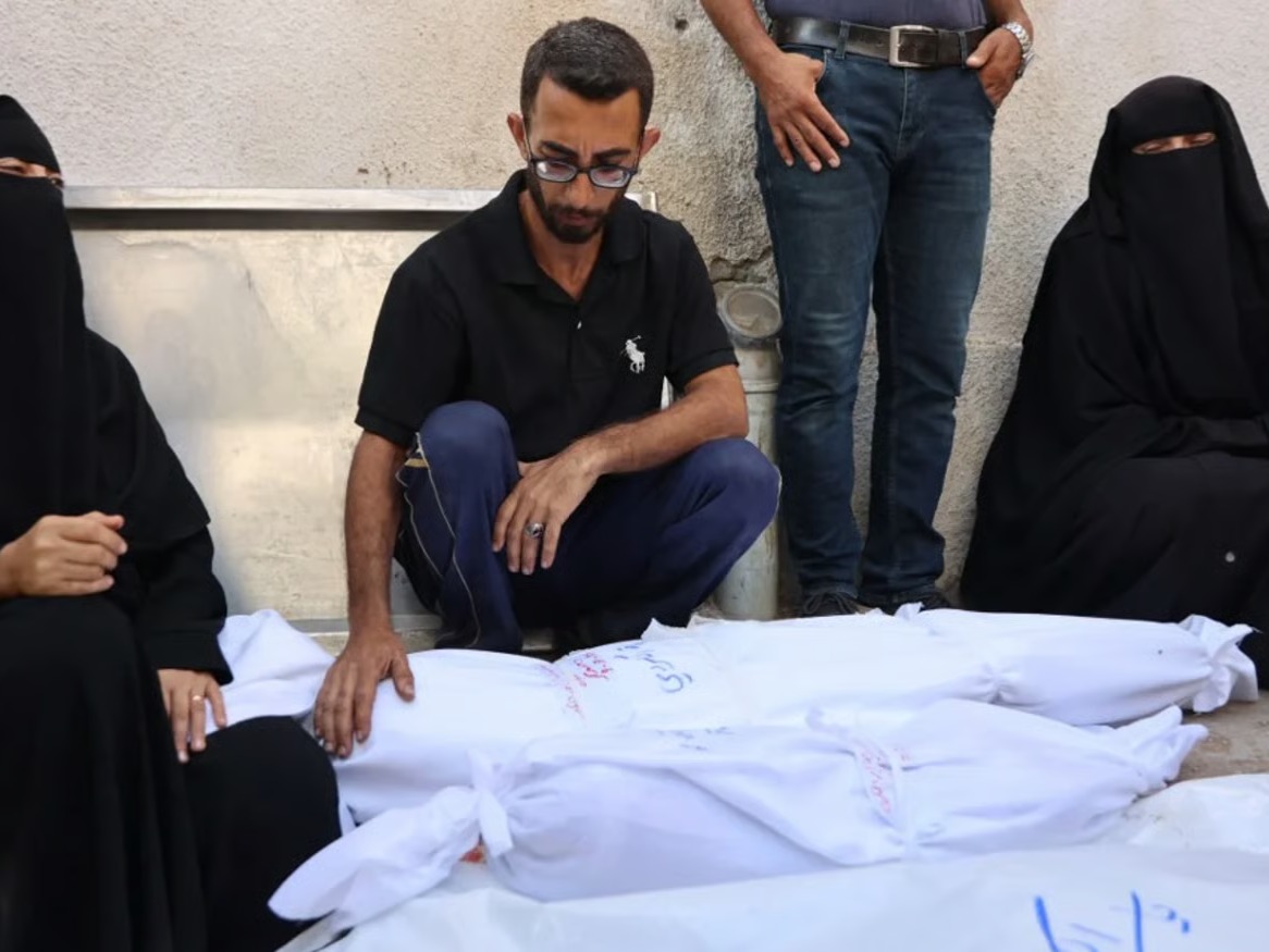 Eight Civilians Shot Dead While Seeking Aid Near Rafah