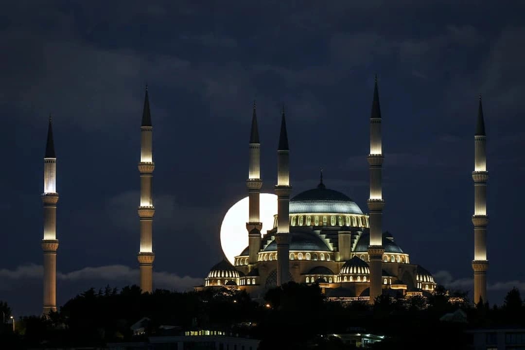 Cuma Hutbesi 28 Ağustos