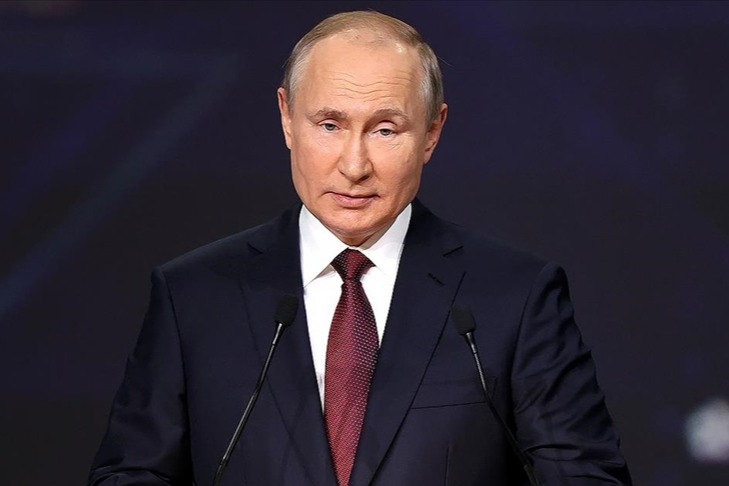 Putin: ABD Grönland'ı almaya kararlı