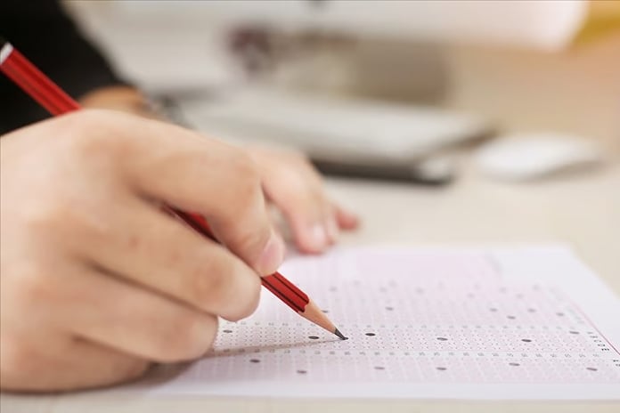 FETÖ'ye yönelik sınav usulsüzlüğü operasyonu: 14 şüpheli gözaltında