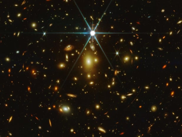 Bilinen en uzak yıldızın yalnız olmadığı ortaya çıktı