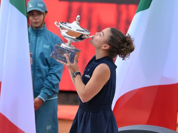 İtalyan tenisçi Paolini, Roma Açık'ta 40 yıllık İtalya şampiyonluğu hasretine son verdi