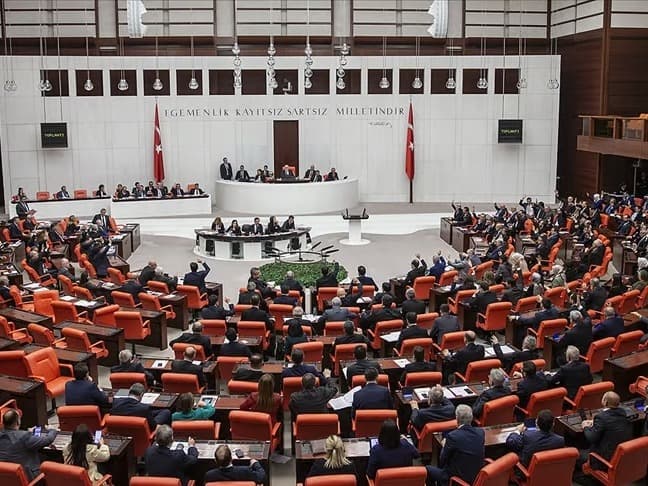 AK Parti kanun teklifi mecliste: Borçlara 72 ay taksit!